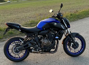 Yamaha MT07 - 6