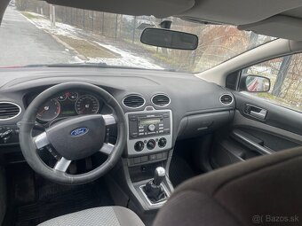 Ford Focus 1.4 - 6