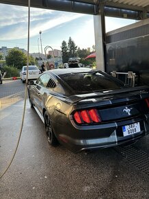 2015 Ford Mustang 3.7, 90.000KM, Manuál, Top Stav - 6