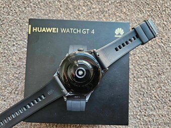 Huawei Watch GT4 46mm black, top, zaruka - 6