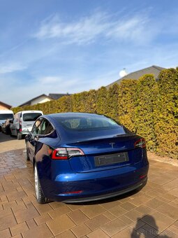 Tesla Model 3 SR plus - 6