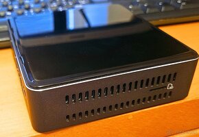 Intel NUC - zostava (PC, monitor, repro, klávesnica, myš) - 6