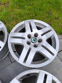 5x100 R15 Skoda alu disky - 6