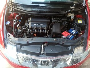 Honda civic 8G 1,4 i 61kw - 6