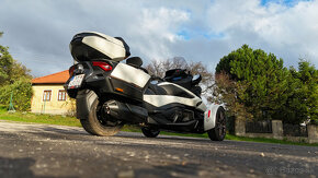 CAN-AM SPYDER RT SEA-TO-SKY 2024 - 6