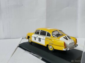 1:43 Tatra 603 - 6