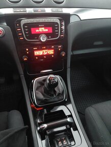 Ford Galaxy 2.0i 16V, 7 míst - 6