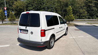 VW CADDY 2,0 TDi - 6