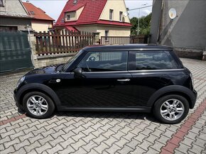 Mini One 1.6 72kW 2013 92624km 1.majitel serviska - 6