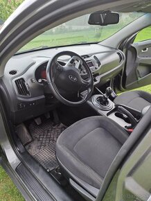 KIA Sportage 1.7 CRDi - 6