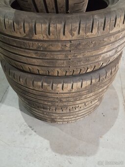 Predam letne pneu Continental 215/55 R17 - 6