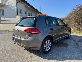 Volkswagen Golf 1.2 TSI Comfortline - 6