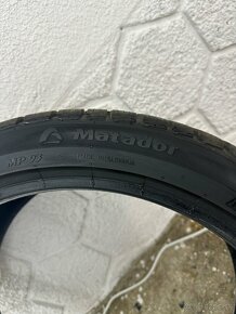 zimne pneumatiky 235/40 r19 - 6