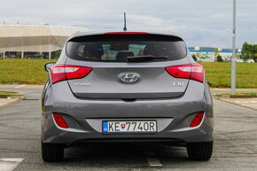 Hyundai i30 1.6 CRDi DOHC 16V Dynamic - 6