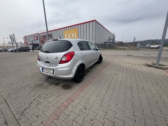 Opel Corsa 1.2 16V 63kw 2010 Plná Výbava - 6