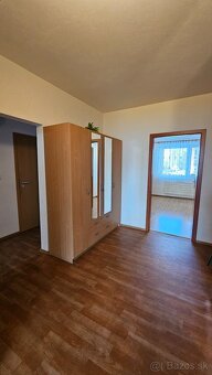 3i zariadený byt s balkónom, Prievidza - 6