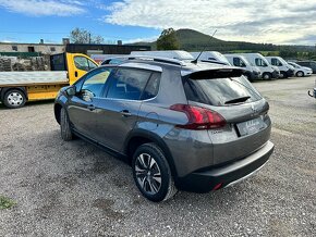 Peugeot 2008 1.2 PureTech 110 S&S Allure - 6