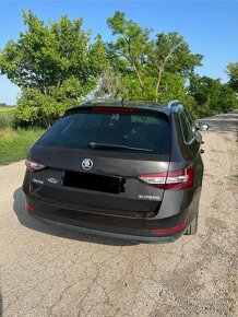 Škoda Superb 2.0 TDI DSG 140kw - 6