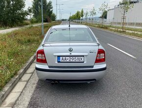 Škoda Octavia RS 1.8T 132 kW 2002 - 6