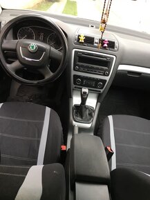 Škoda octavia 1.6 tdi cr combi ambiente - 6