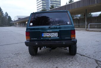 Jeep cherokee xj - 6