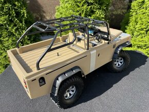 RC Offroad Defender 1:10 - 6