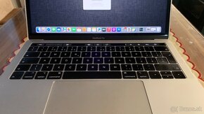 MacBook Pro 13” 2018 - Touchbar - 6