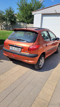 Peugeot 206 2.0 HDi XT - 6