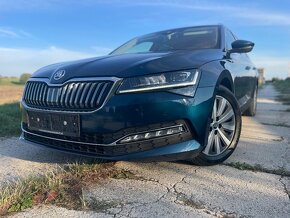 Škoda Superb Combi  STYLE 2.0 TDI EVO 110 Kw - 6