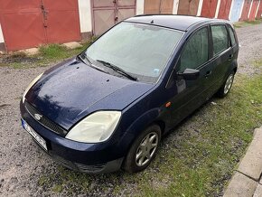 Predam Ford Fiesta 1,3 benzin, r.v. 2005 - 6