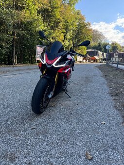 Aprilia tuono - 6