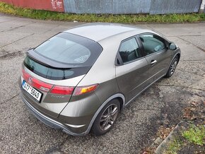 Honda Civic 8G UFO 1.4i 116tkm - 6