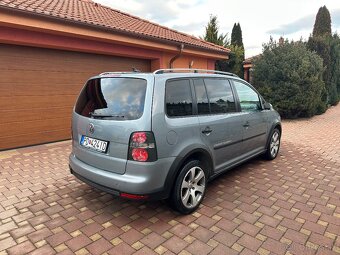 2007 Volkswagen Cross Touran DSG - 6