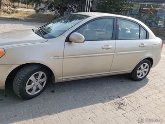 Hyundai accent - 6