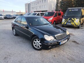 Mercedes-Benz C trieda Sedan 220 CDI Classic A/T - 6