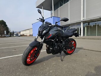 Yamaha MT 07 Akrapovič - 6