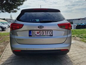 KIA Ceed SW 1.6 GDi Gold 135k M6 (benzín) - 6