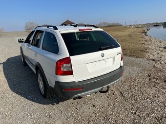 skoda octavia scout - 6