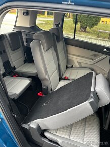 VW Touran 1.6 TDI DSG - 6