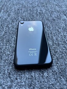 iPhone XR 64GB čierny - 6