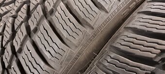 Predám 4ks pekné zimné 225/45r18-95V Nokian - 6