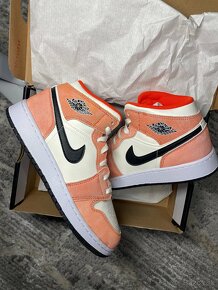 Jordan 1 Mid Orange Suede 38 - 6