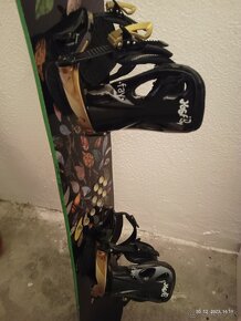 155 cm damsky / dievcensky snowboard ROXY s viazanim - 6