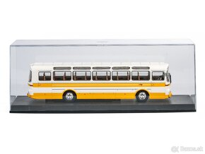 Kovový model autobusu Karosa ŠD 11 v měřítku 1:43 - 6