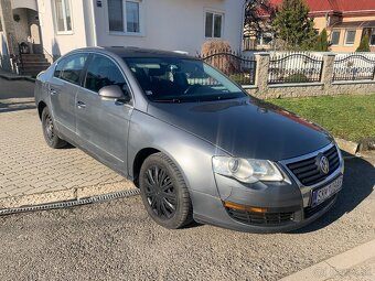 Volkswagen Passat B6 - 6