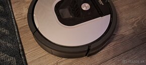 Predám robotický vysávač Roomba - 6