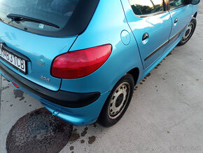 Peugeot 206 1,1i - 6