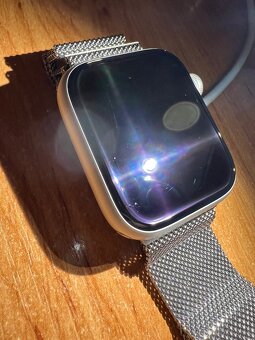 Apple Watch Series 8 45mm - silver - 6