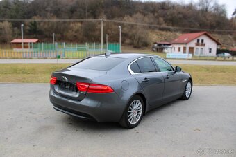 Jaguar XE 2.0 I4D Prestige AT, Nelakované - 6