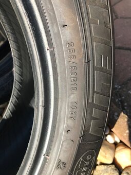 Predám letné pneu Michelin 255/50 R19 - 6